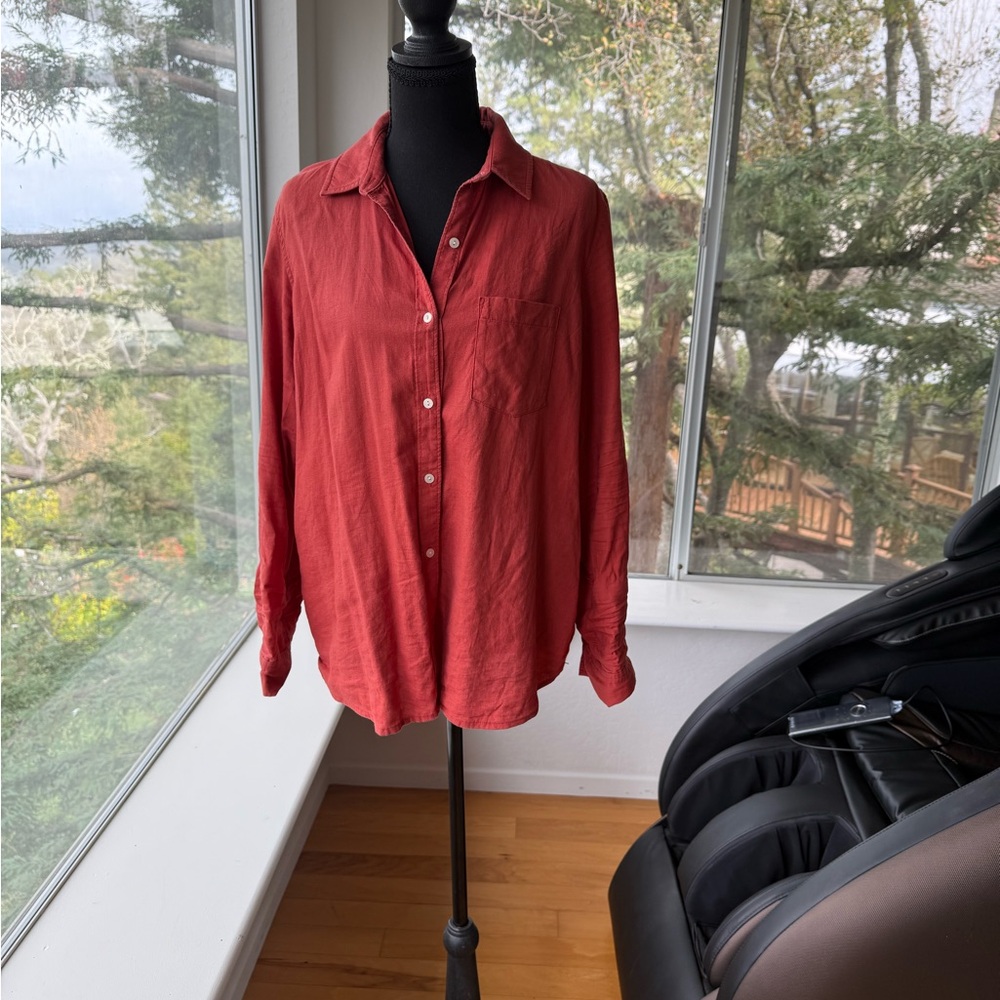 Nordstrom Caslon Red Long Sleeve Linen Blend Button-Down Small